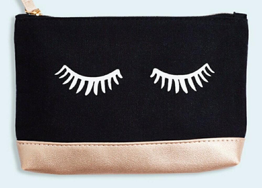 NEW Cute Make - Up Bag